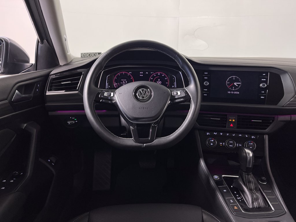 Used 2021 Volkswagen Jetta SEL FWD image 15
