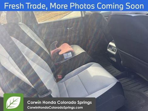 Used 2023 Honda CR-V EX image 9
