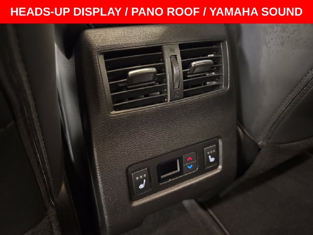 Used 2026 Mitsubishi Outlander SEL FWD image 24