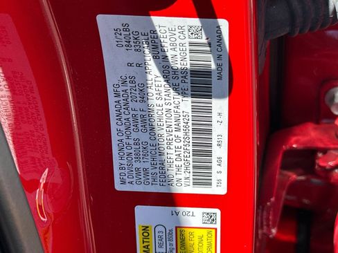 Used 2025 Honda Civic Sport image 31