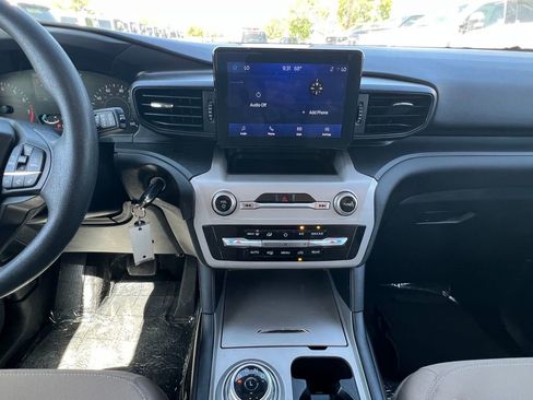 Used 2024 Ford Explorer 2WD image 22