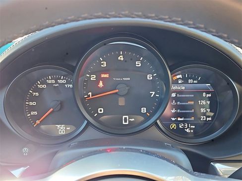 Certified 2025 Porsche 718 Boxster image 33