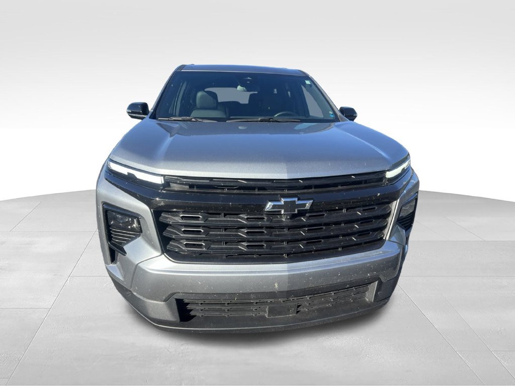 Used 2024 Chevrolet Traverse LT w/ Midnight/Sport Edition AWD/4WD image 19