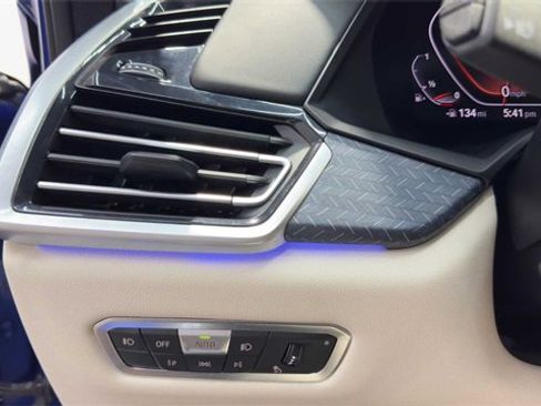 Used 2020 BMW X6 sDrive40i w/ Executive Package image 25