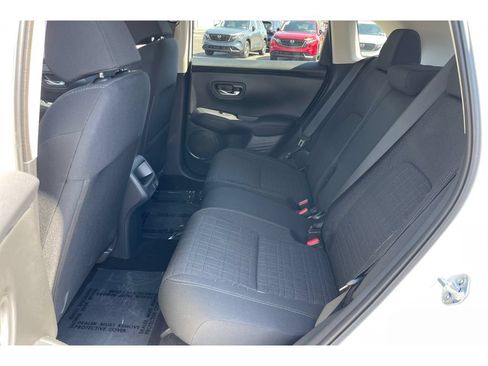 Certified 2027 Honda HR-V LX image 14