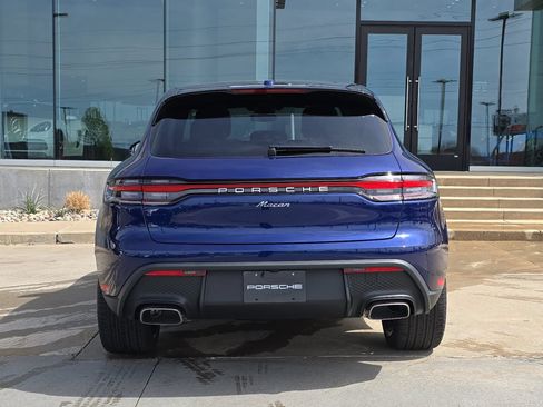 Used 2026 Porsche Macan AWD/4WD image 6