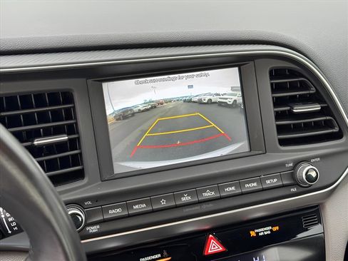 Used 2020 Hyundai Elantra Value Edition w/ Winter Weather Package image 25