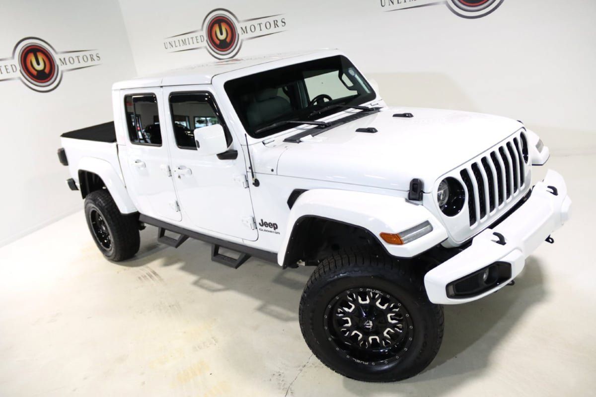 Used 2021 Jeep Gladiator Overland AWD/4WD image 8