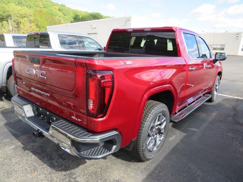 New 2026 GMC Sierra 1500 SLT w/ SLT Premium Plus Package image 5