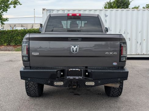 Used 2015 RAM 3500 Laramie w/ Convenience Group AWD/4WD image 5