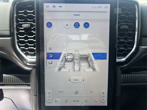 Used 2025 Ford Ranger Lariat w/ FX4 Off-Road Package image 16