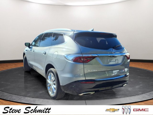 Certified 2023 Buick Enclave Essence w/ Sport Touring Edition FWD image 3