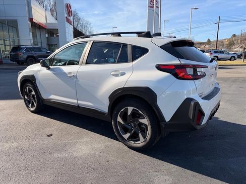 Used 2024 Toyota RAV4 XLE Premium w/ Weather Package image 5