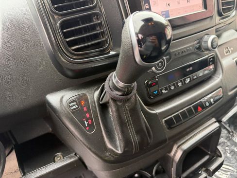 Used 2023 RAM ProMaster 2500 FWD image 22