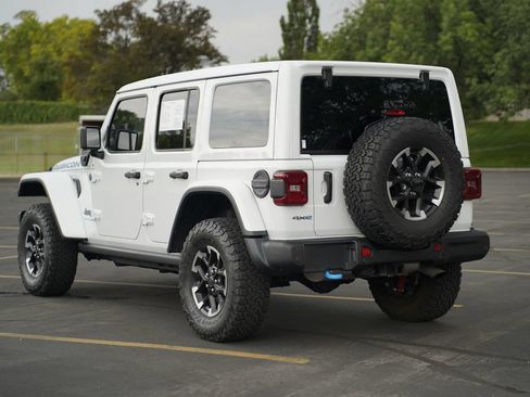 Used 2024 Jeep Wrangler Unlimited Rubicon 4xe AWD/4WD image 3