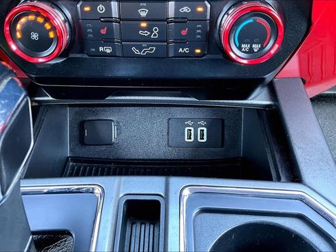 Used 2016 Ford F150 XLT w/ Equipment Group 302A Luxury AWD/4WD image 34
