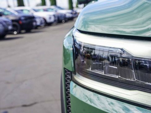 New 2026 Nissan Frontier Pro-X w/ Pro-X Convenience Package image 11