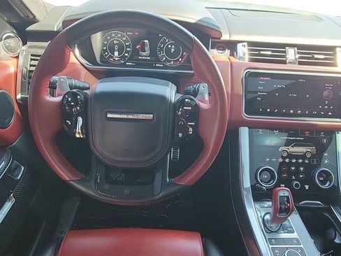 Used 2022 Land Rover Range Rover Sport SVR image 19