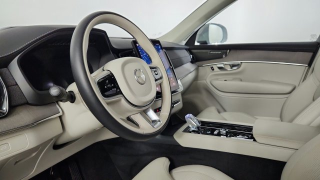 Certified 2026 Volvo XC90 B6 Ultra w/ Protection Package AWD/4WD image 12