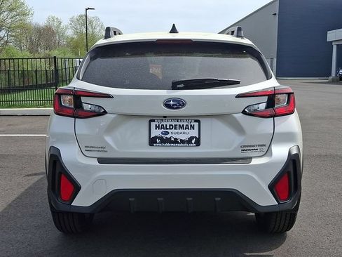 Used 2024 Subaru Crosstrek 2.0i Premium AWD/4WD image 6