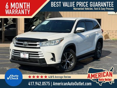 Used 2019 Toyota Highlander LE image 1