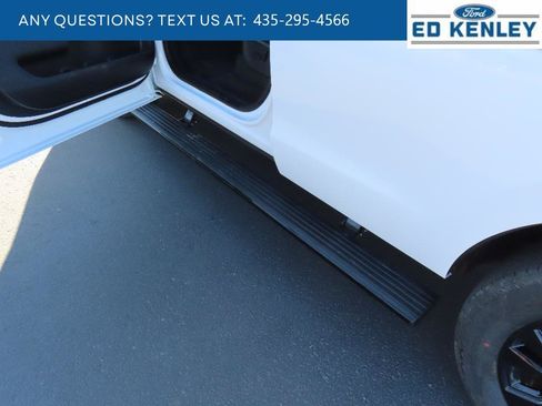Used 2025 Ford Expedition Platinum AWD/4WD image 26