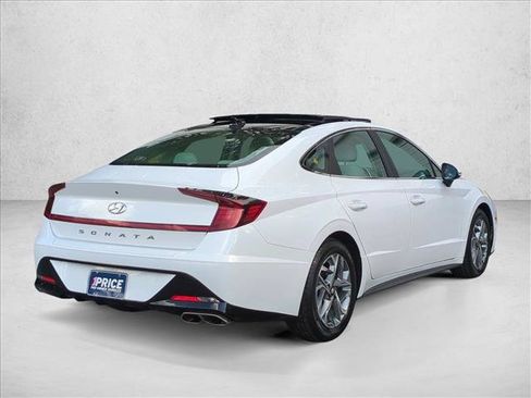 Certified 2023 Hyundai Sonata SEL w/ Convenience Package FWD image 5