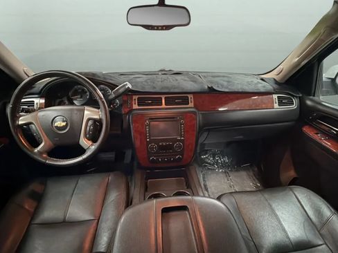 Used 2013 Chevrolet Tahoe 4WD Hybrid image 10