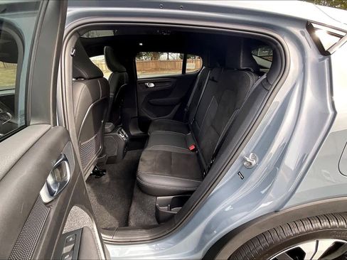 Used 2023 Volvo C40 P8 Recharge Plus w/ Climate Package image 29