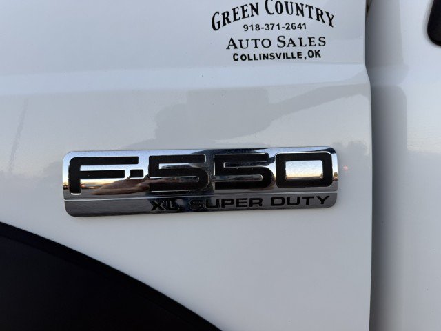 Used 2007 Ford F550 2WD Regular Cab Super Duty image 22