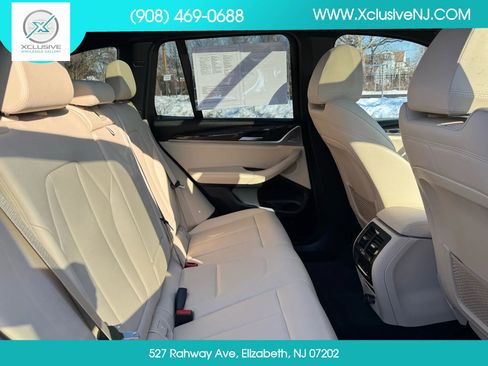 Used 2018 BMW X3 xDrive30i image 16