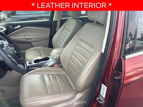 Used 2015 Ford Escape SE w/ Equipment Group 201A AWD/4WD image 7