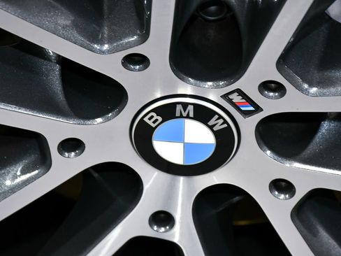 Used 2025 BMW X4 M40i w/ Premium Package AWD/4WD image 93