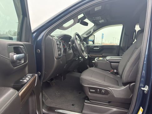 Used 2021 Chevrolet Silverado 1500 RST w/ Z71 Off-Road Package image 13