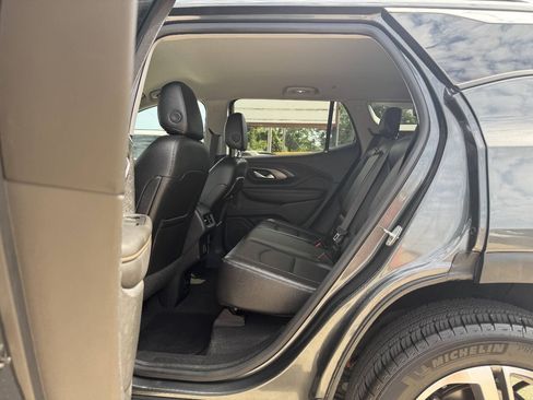 Used 2020 GMC Terrain SLT AWD/4WD image 18