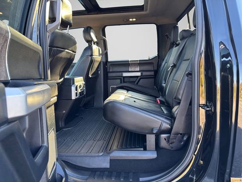 Used 2019 Ford F250 Lariat w/ Lariat Ultimate Package image 10