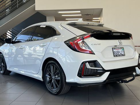 Used 2021 Honda Civic EX image 3