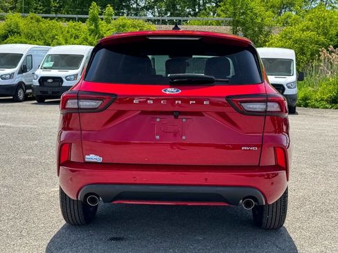 Used 2023 Ford Escape ST-Line w/ Tech Pack #1 AWD/4WD image 4