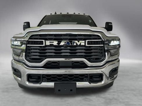 Used 2025 RAM 3500 Big Horn AWD/4WD image 13