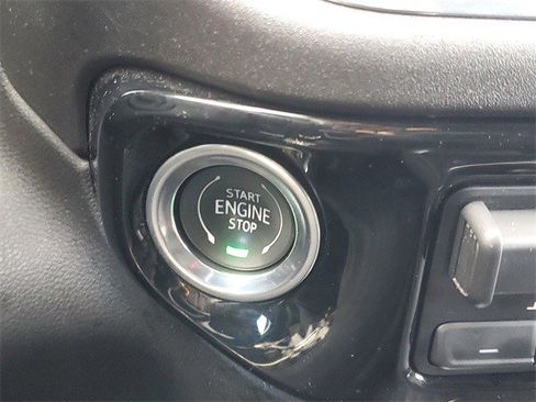 Used 2024 Chevrolet Silverado 3500 LTZ w/ LTZ Premium Package image 27