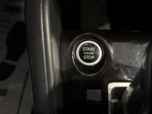 Used 2021 Nissan Kicks S image 23