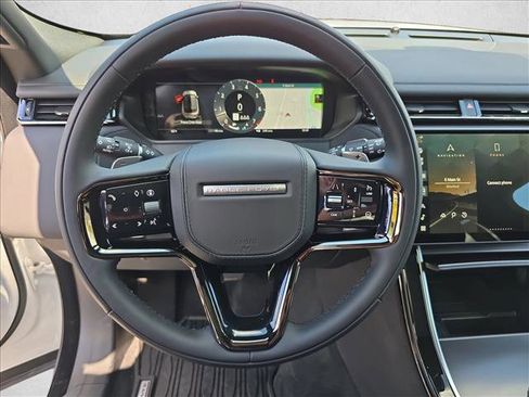 New 2026 Land Rover Range Rover Velar Dynamic SE AWD/4WD image 18