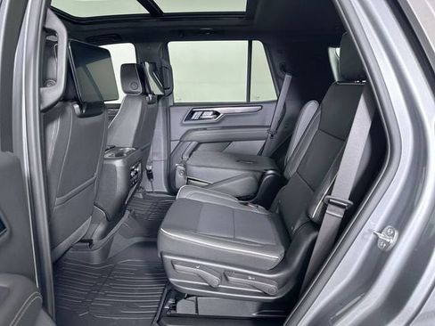 New 2026 GMC Yukon Elevation w/ Elevation Premium Package AWD/4WD image 27