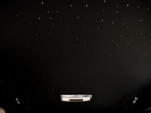 Certified 2022 Rolls-Royce Cullinan Black Badge image 19