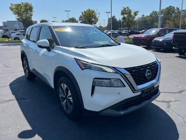 Used 2022 Nissan Rogue SV AWD/4WD image 4