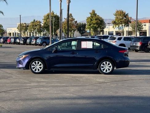 Used 2024 Toyota Corolla LE FWD image 9