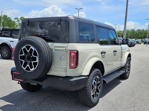 New 2026 Ford Bronco Outer Banks AWD/4WD image 2