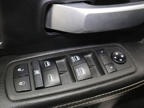 Used 2022 RAM 2500 Big Horn w/ Night Edition image 39