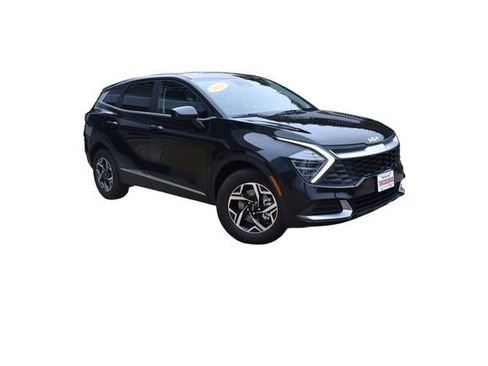 Used 2024 Kia Sportage LX image 2