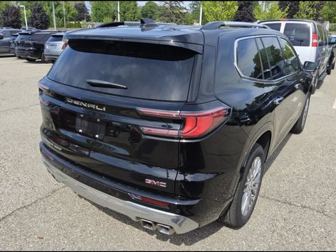 Used 2026 GMC Acadia Denali AWD/4WD image 8